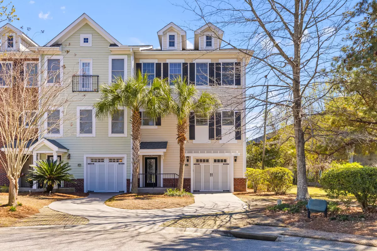 Mount Pleasant, SC 29464,128 Summers Creek Ct #109-4