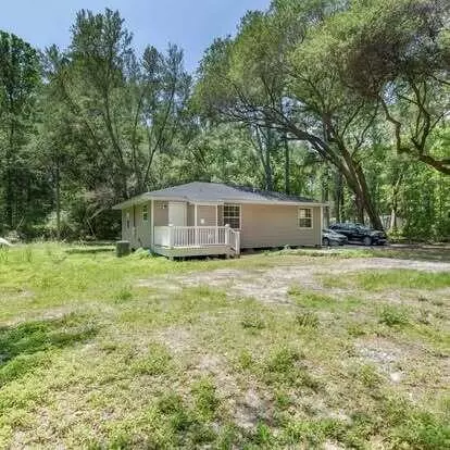 Mcclellanville, SC 29458,10751 N. Highway 17 Hwy