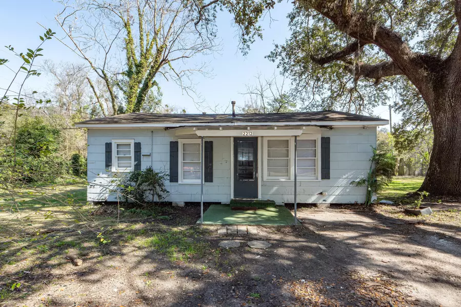2212 Townsend Rd, North Charleston, SC 29406