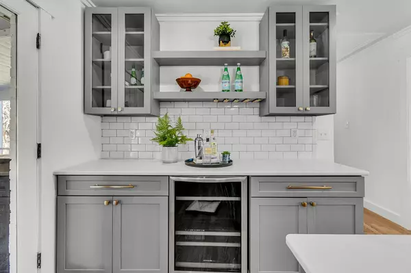 Charleston, SC 29407,375 Hoff Ave