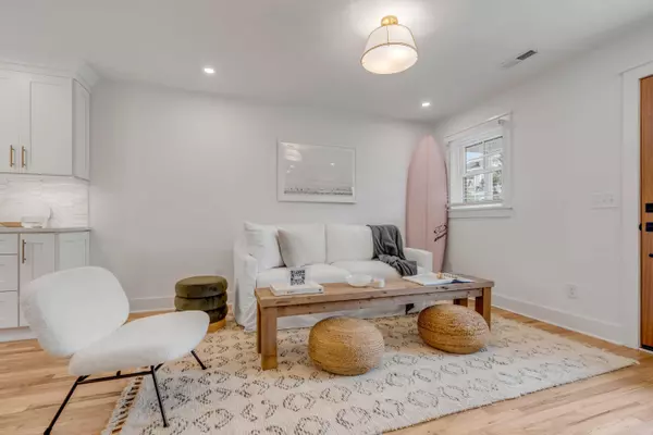 Isle Of Palms, SC 29451,3002 Cameron Blvd