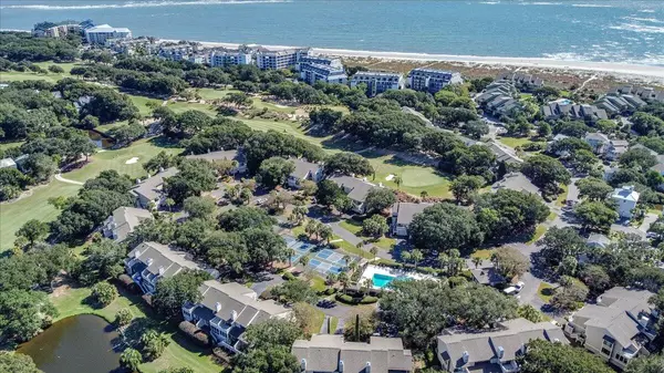 2 Fairway Dunes Ln, Isle Of Palms, SC 29451