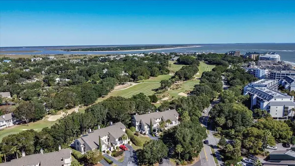 2 Fairway Dunes Ln, Isle Of Palms, SC 29451