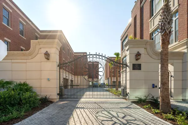 Charleston, SC 29401,1 Barre St #A8