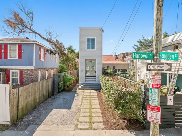 Charleston, SC 29403,29 Hanover St