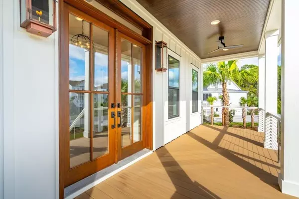 Mount Pleasant, SC 29464,230 River Oak Dr