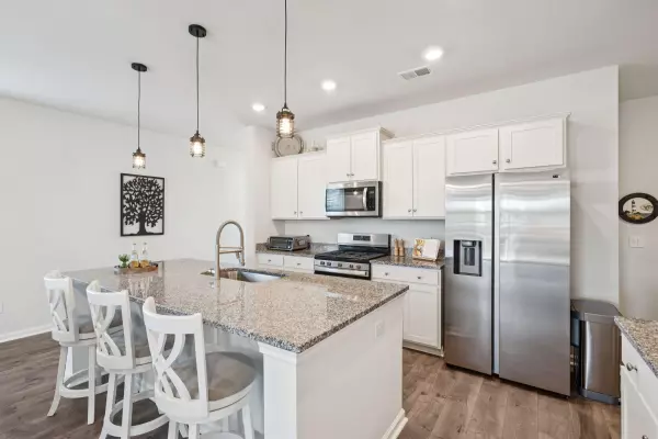 Huger, SC 29450,223 Silver Creek Dr