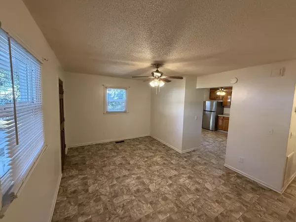 North Charleston, SC 29405,4728 Mixson Ave