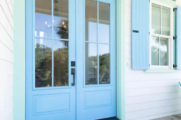 Edisto Island, SC 29438,1109 Nancy St