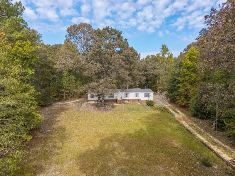205 Riptide Rd, North, SC 29112