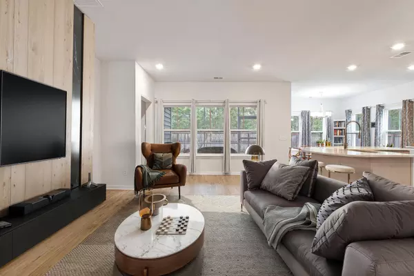 148 Haverhill St, Summerville, SC 29486