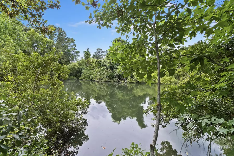 1245 Lakefront Dr, Charleston, SC 29412