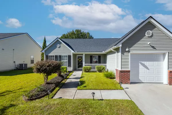 Summerville, SC 29483,246 Dovetail Cir