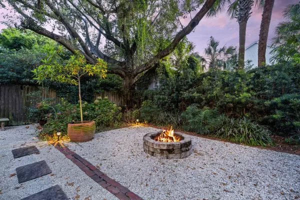 Charleston, SC 29403,923 Rutledge Ave