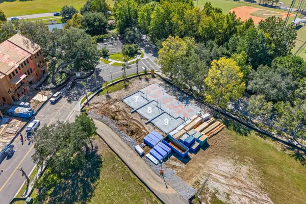 Charleston, SC 29492,142 Fairbanks Dr