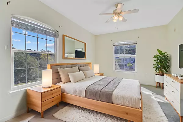 Mount Pleasant, SC 29466,1300 Park West Blvd #822