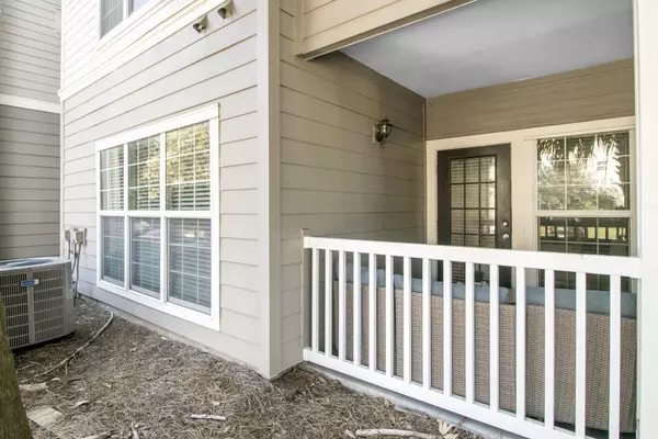 Charleston, SC 29412,700 Daniel Ellis Dr #14103