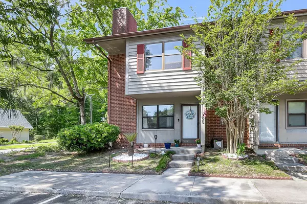 565 Travelers Blvd, Summerville, SC 29485