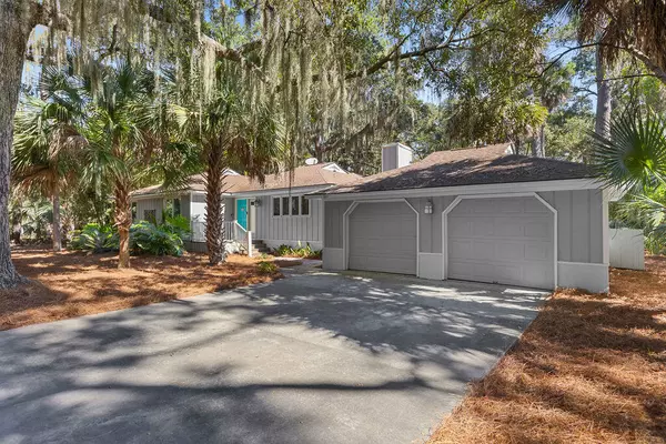 2631 Seabrook Island Rd, Seabrook Island, SC 29455
