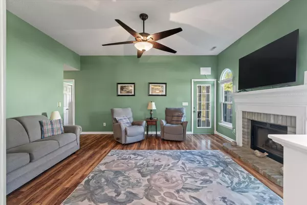 Summerville, SC 29486,201 Ash Ct