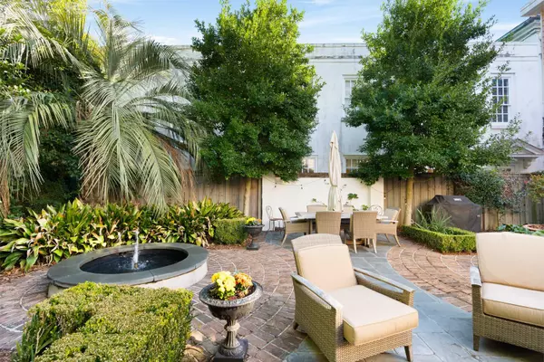 Charleston, SC 29403,10 Ashmead Pl