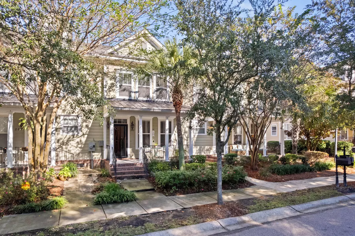 Summerville, SC 29483,205 Branch Creek Trl