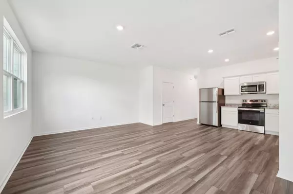 Summerville, SC 29486,113 Cotton Leaf Blvd