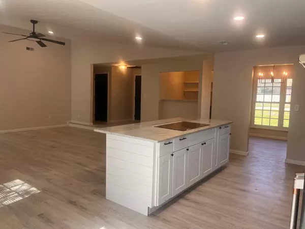 North Charleston, SC 29420,2957 Newport Pl