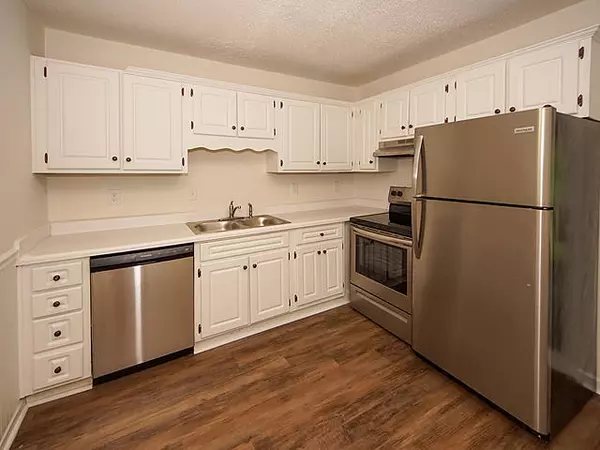 Charleston, SC 29407,1836 Mepkin Rd #1033