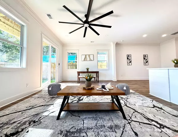 North Charleston, SC 29406,5839 Kirkwood Ave