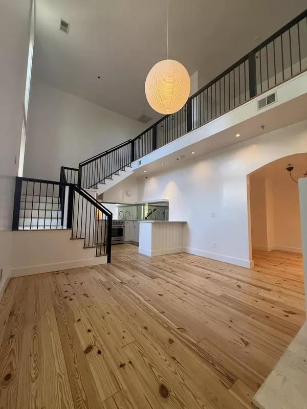 2 Francis St #J, Charleston, SC 29403