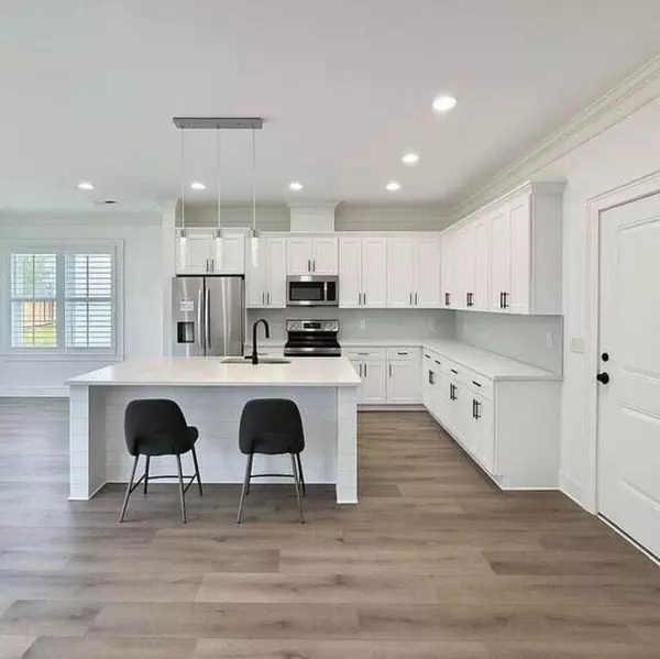 North Charleston, SC 29406,1904 Gumwood Blvd