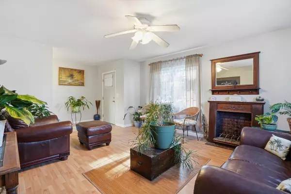 Charleston, SC 29414,1732 Elm Rd