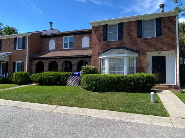 Mount Pleasant, SC 29464,985 Bay Tree Cir #C