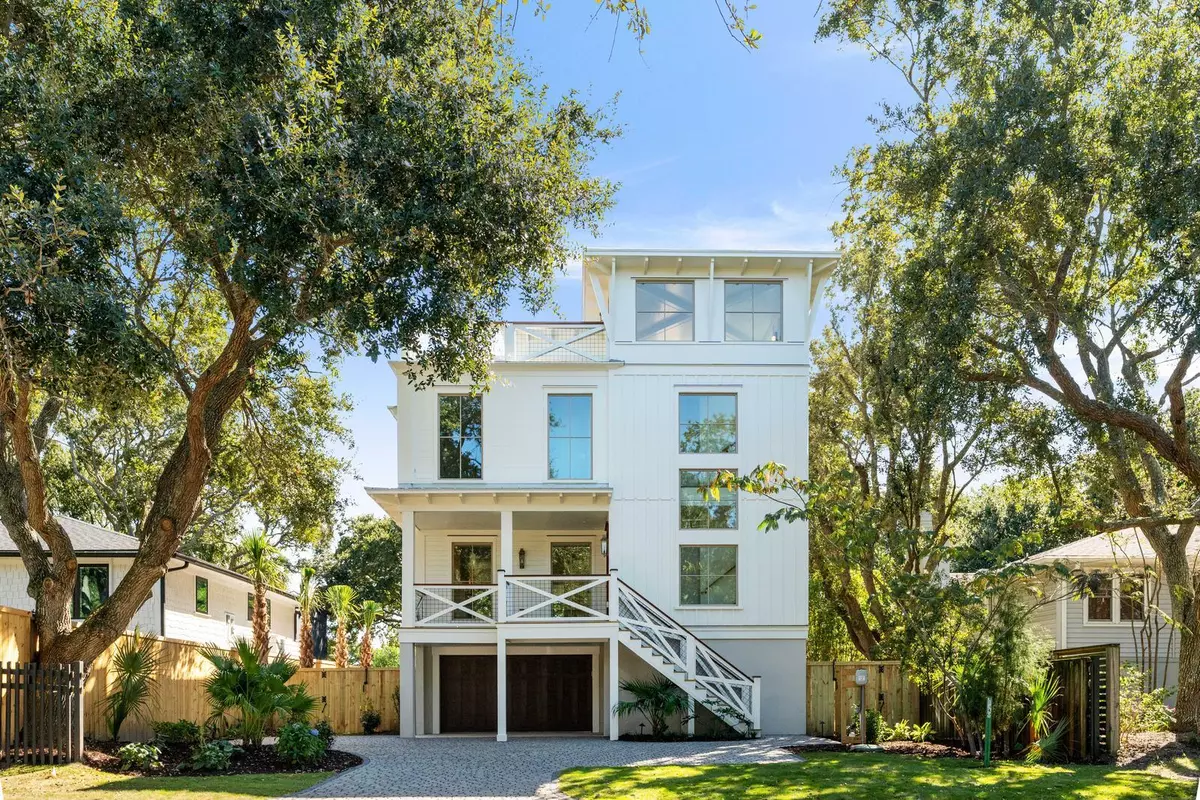 Isle Of Palms, SC 29451,814 Palm Blvd