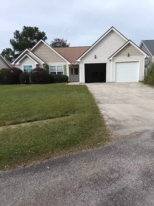 1476 Blue Heron Pt, Manning, SC 29102