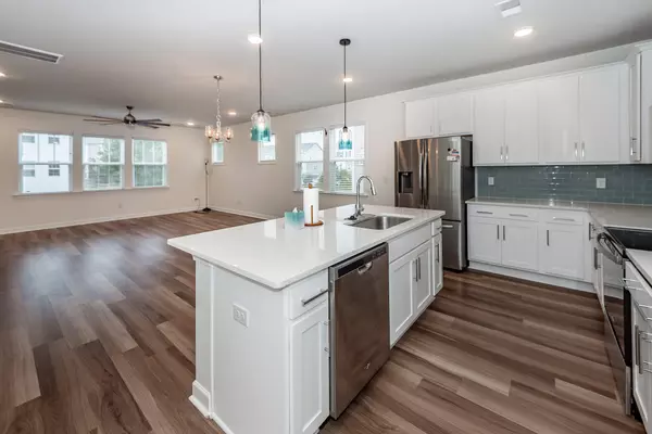 Johns Island, SC 29455,211 Winding River Dr