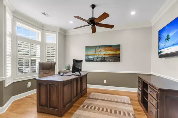 Mount Pleasant, SC 29464,1904 English Ivy Ct