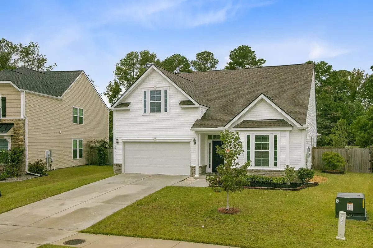 Ladson, SC 29456,1324 Hermitage Ln