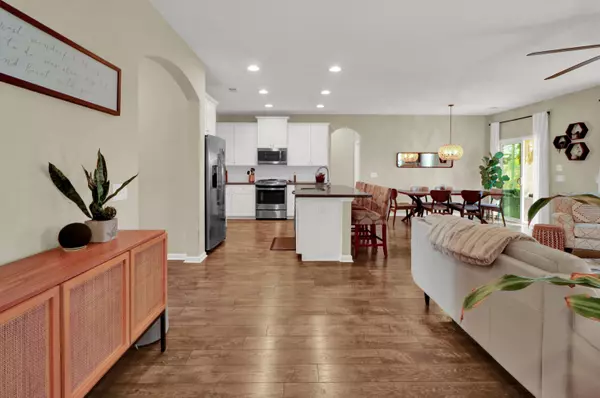 Hanahan, SC 29410,1403 Song Sparrow Way