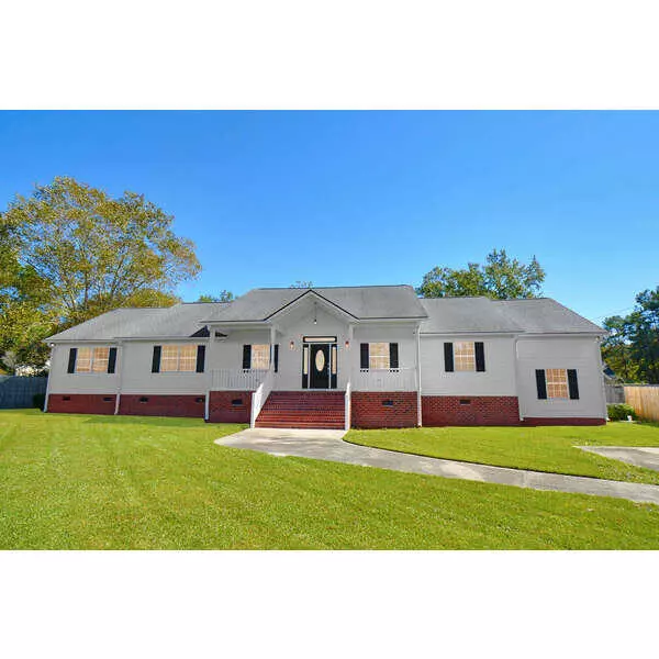 Moncks Corner, SC 29461,1004 Magnolia Ln