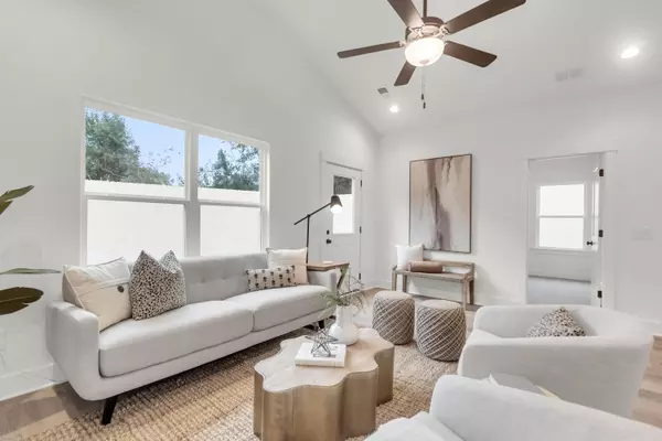 Charleston, SC 29405,2304 Delano St