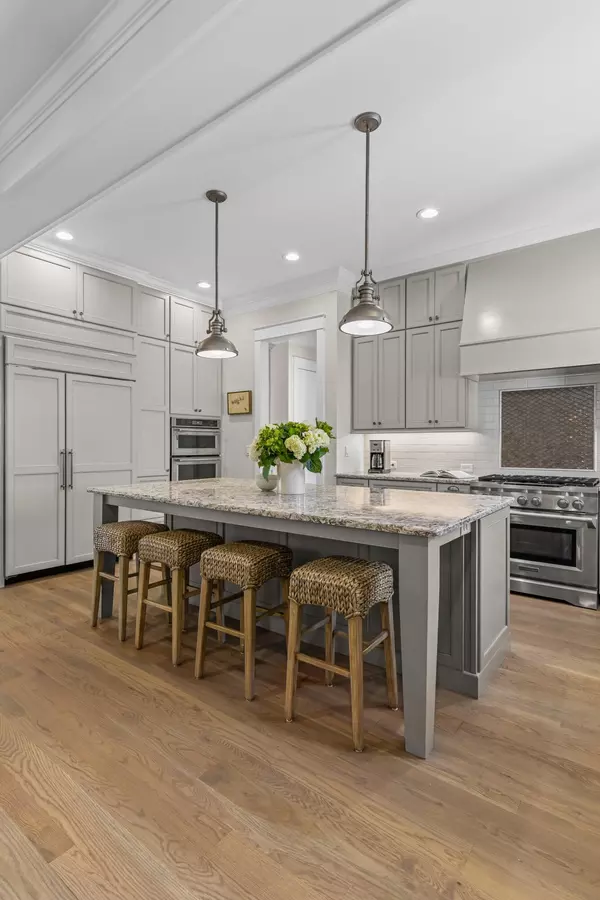 Daniel Island, SC 29492,217 Black Powder Ln