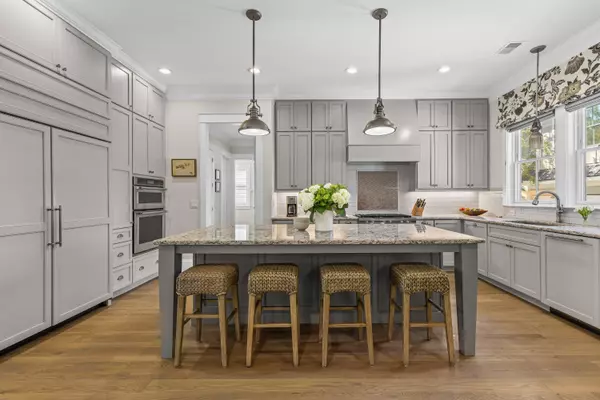 Daniel Island, SC 29492,217 Black Powder Ln