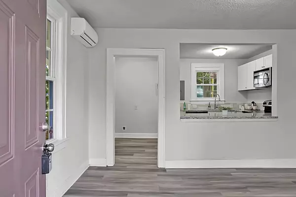 North Charleston, SC 29405,2601 S Allen Dr