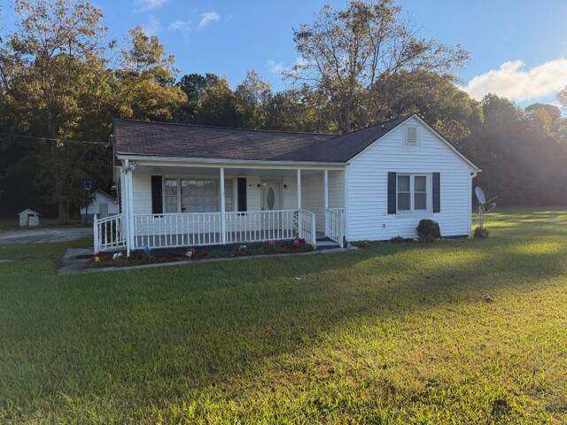 Harleyville, SC 29448,569 E Main St