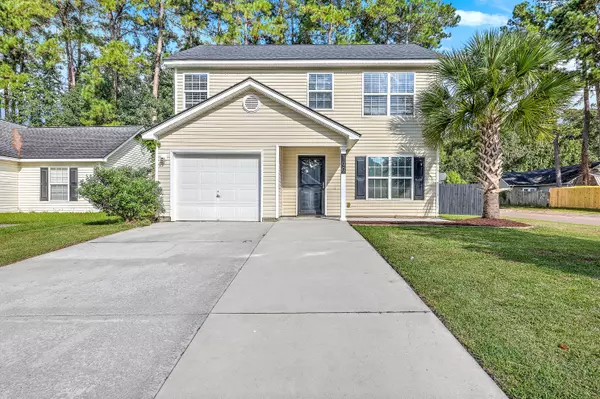 100 Bainsbury Ln, Summerville, SC 29483