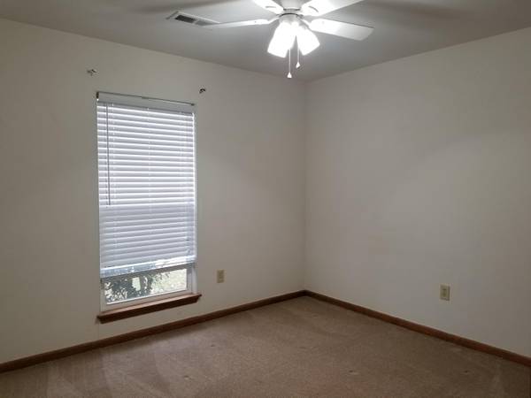 Charleston, SC 29414,2155 Forest Lakes Blvd