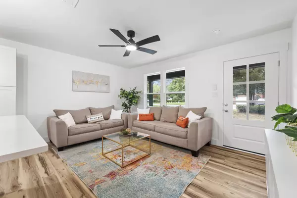 Summerville, SC 29483,403 Bryan St