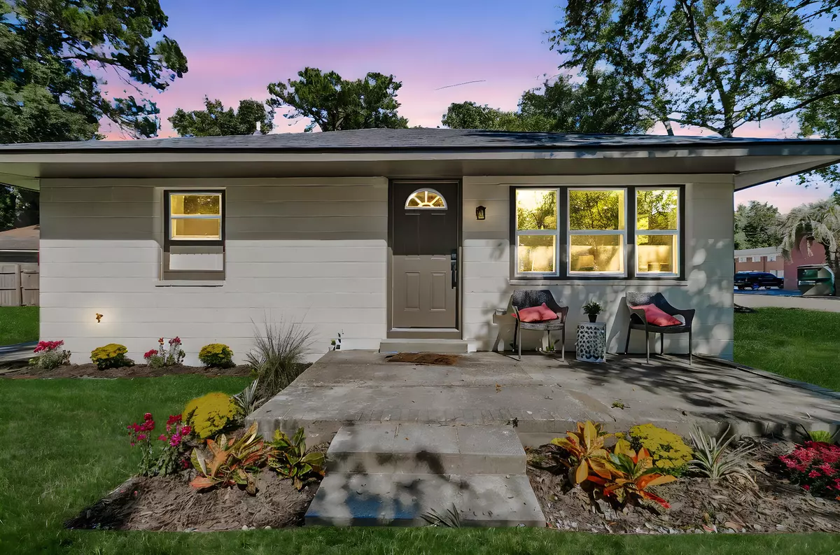 Charleston, SC 29407,635 Sequoia St